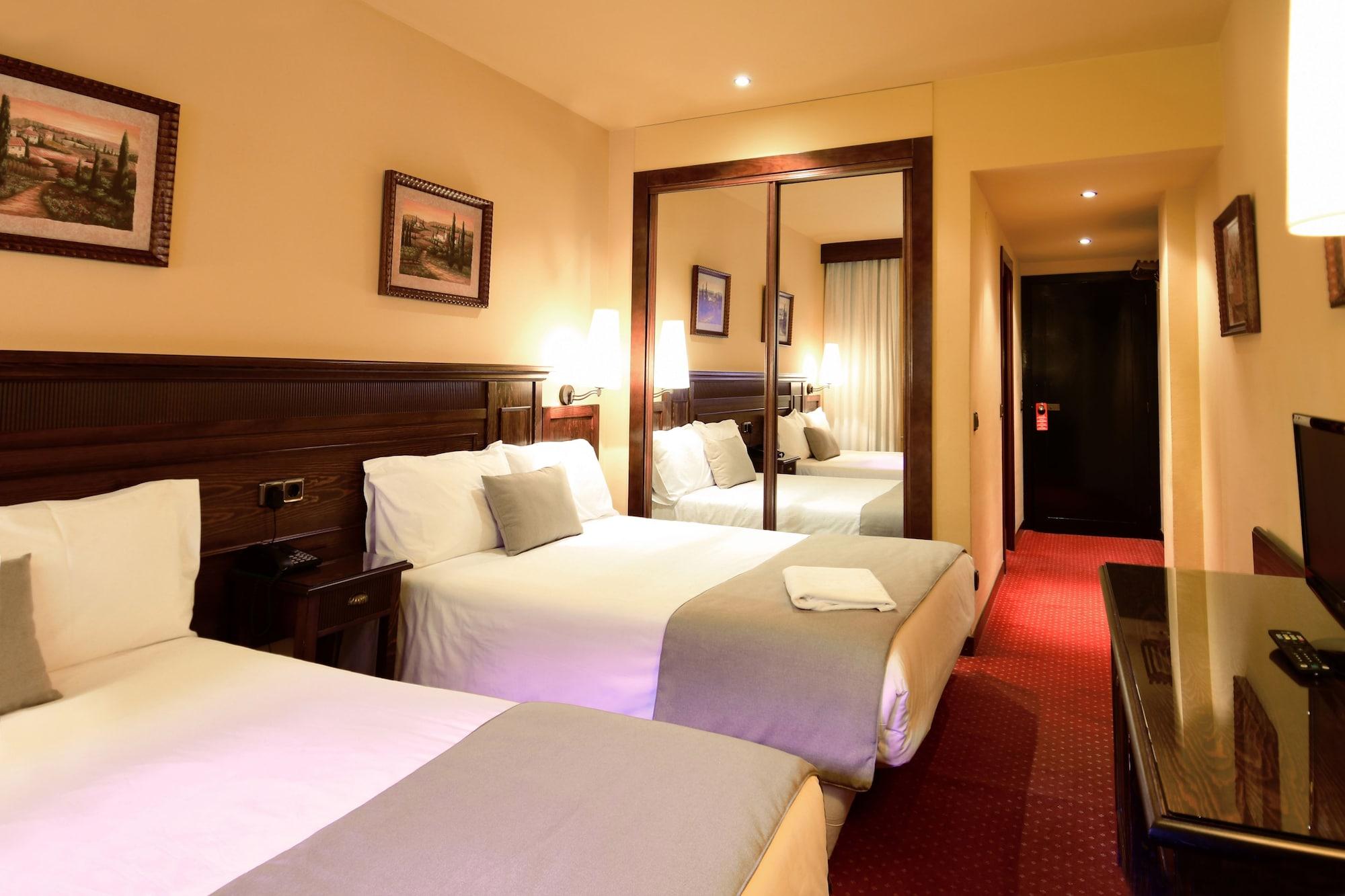 Rvhotels Tuca Vielha Bagian luar foto