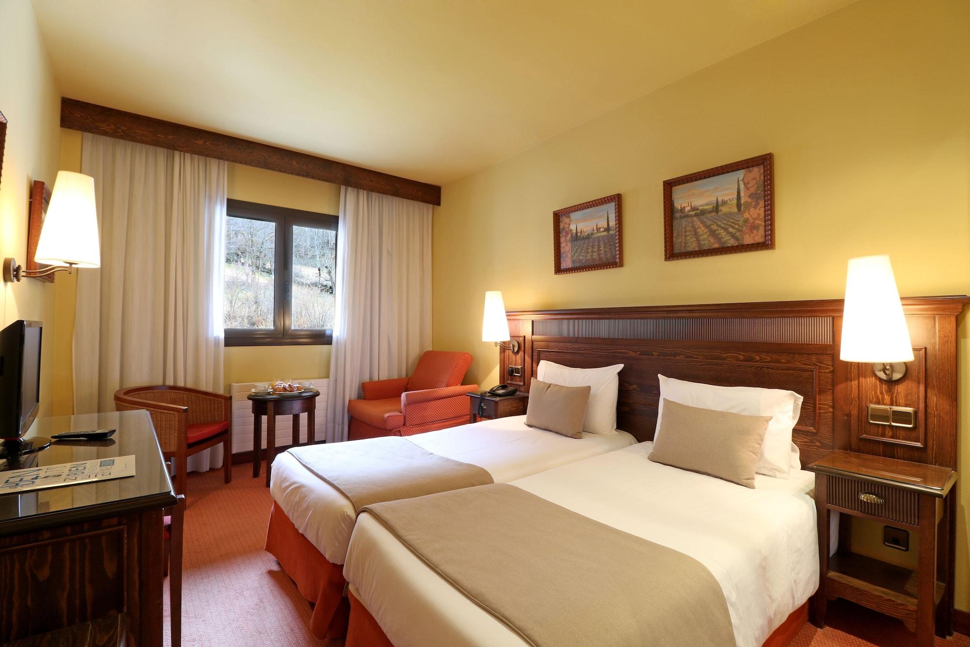 Rvhotels Tuca Vielha Bagian luar foto