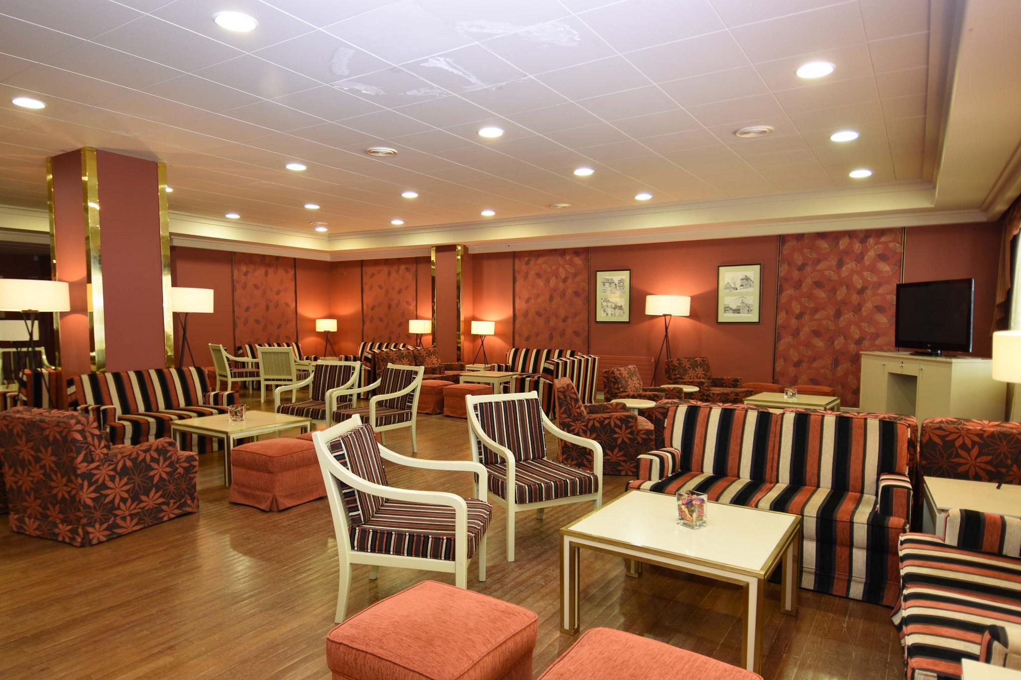 Rvhotels Tuca Vielha Bagian luar foto