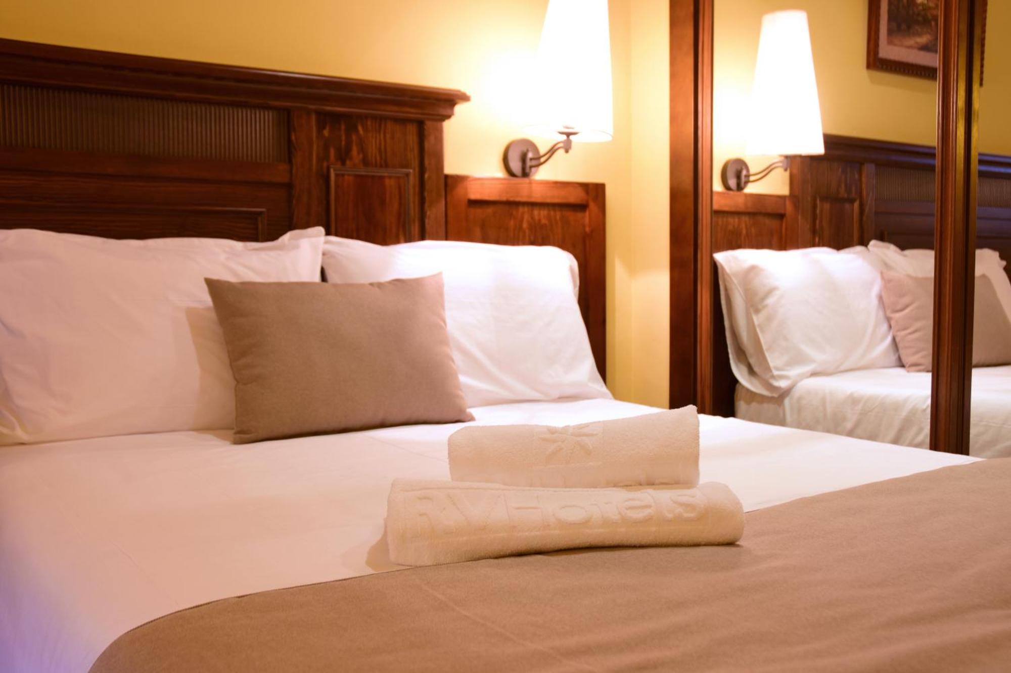 Rvhotels Tuca Vielha Bagian luar foto