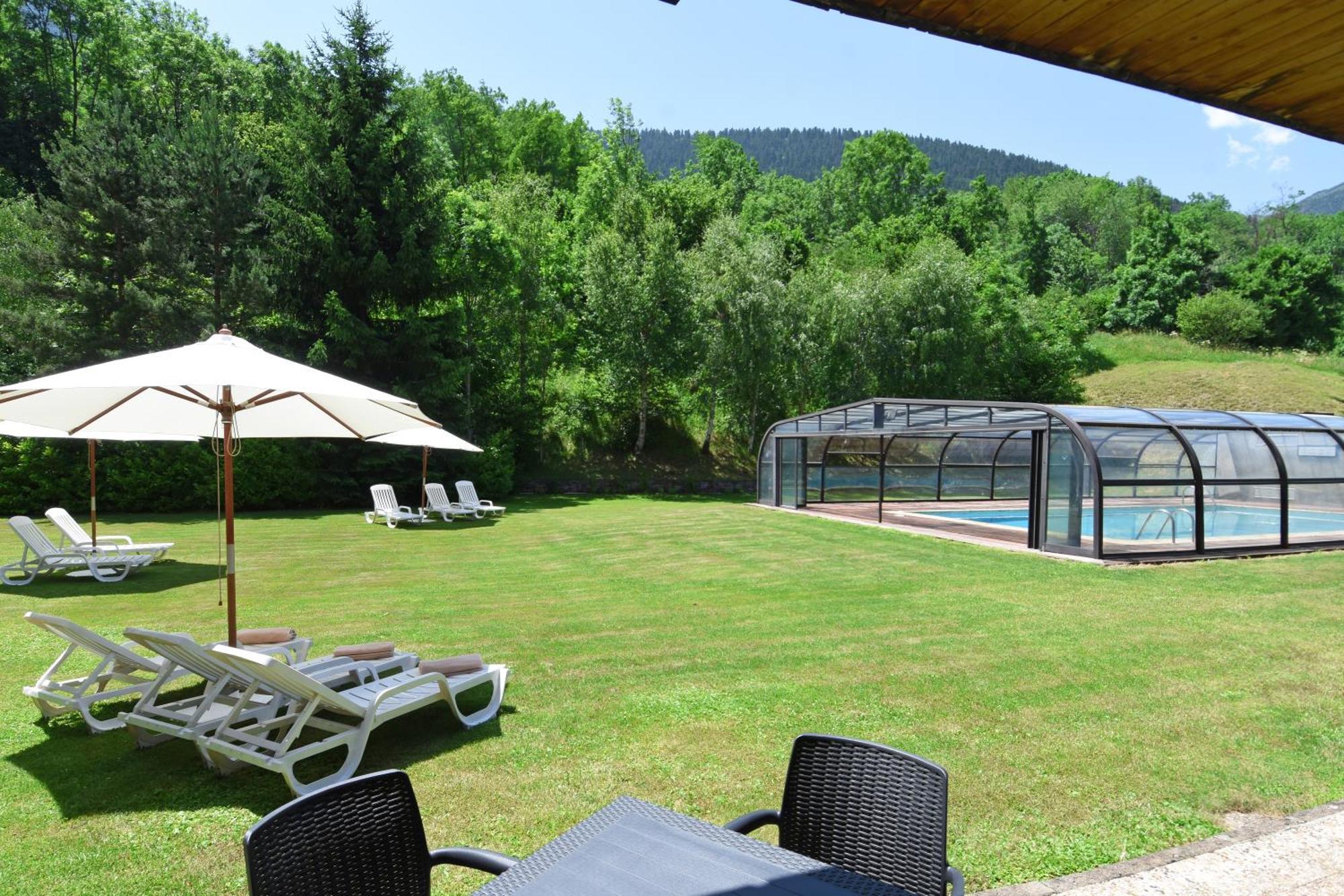 Rvhotels Tuca Vielha Bagian luar foto